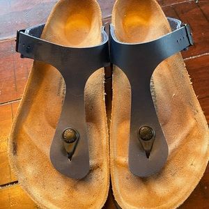 Size 40 (size 9) Birkenstock thong sandels. Navy blue; only worn 2 times.